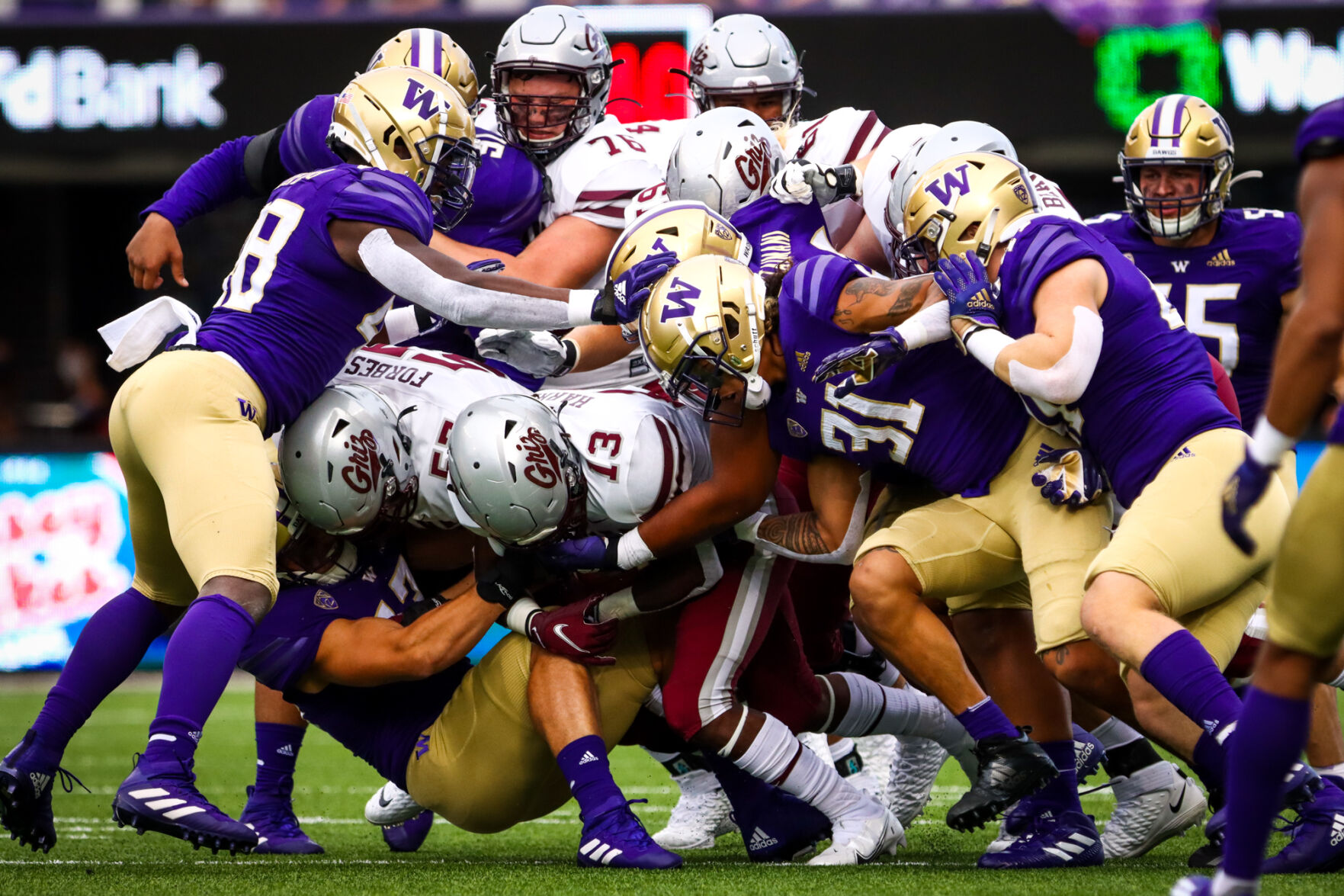 ibarra_UM vs. UW-15 (insta)
